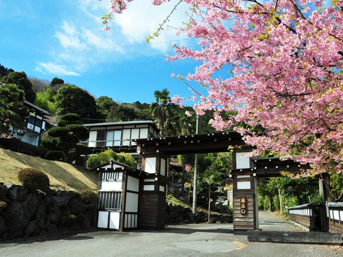 Yokohama Fujiyoshi Izuten 이토 외부 사진