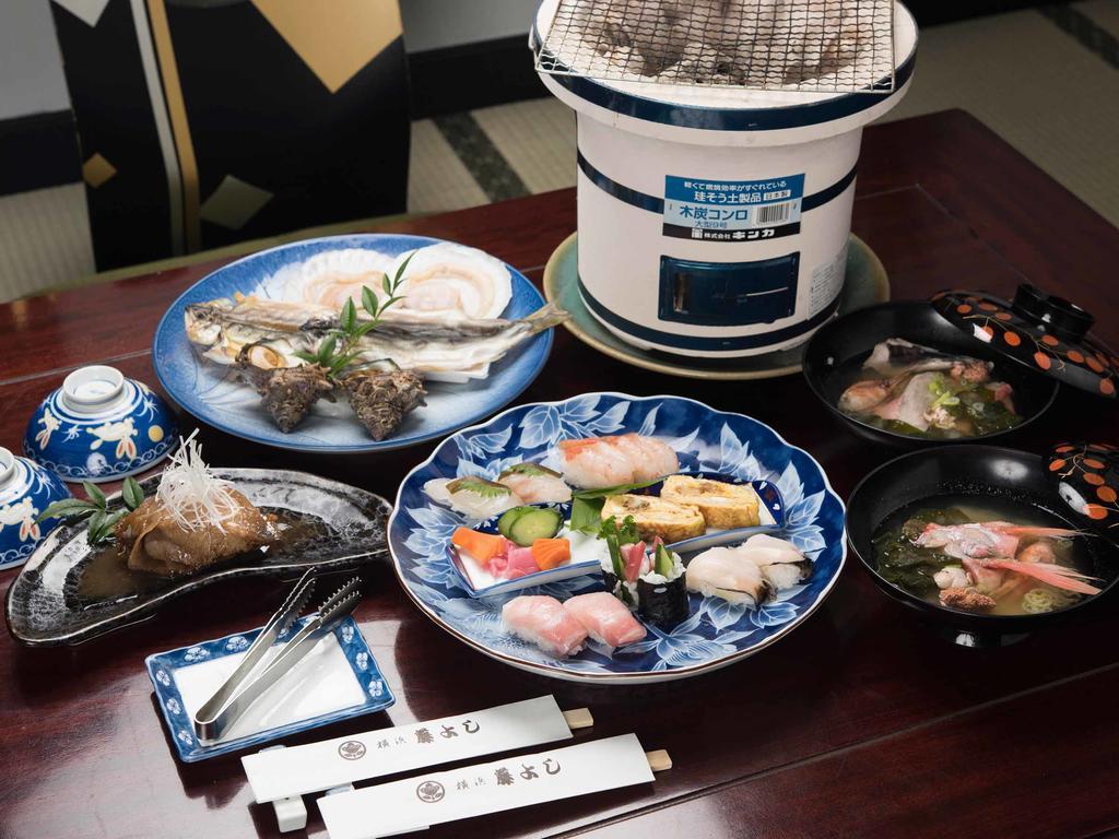Yokohama Fujiyoshi Izuten 이토 외부 사진